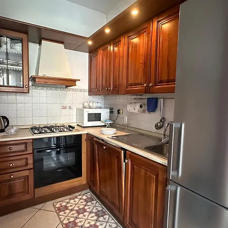 Da Velia, 5 Minuti Dallo Juventus Stadio * Turin