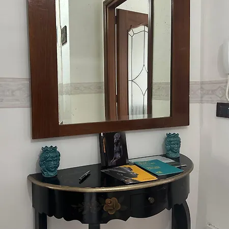 Da Velia, 5 Minuti Dallo Juventus Stadio *