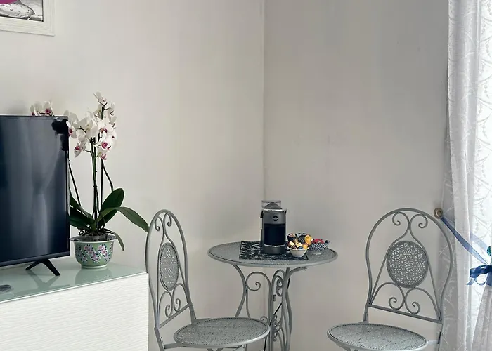 Da Velia, 5 Minuti Dallo Juventus Stadio