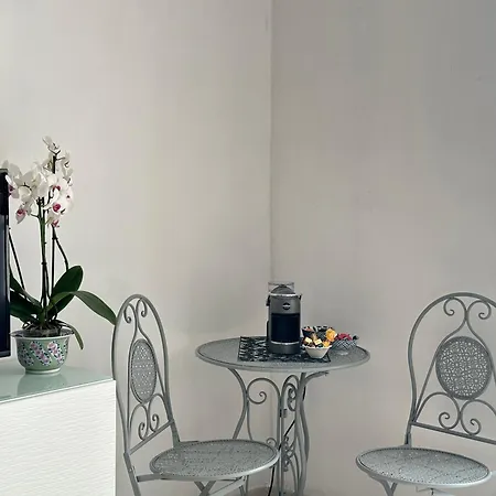 Da Velia, 5 Minuti Dallo Juventus Stadio